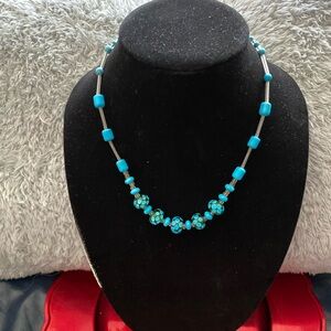 3/25
Pretty beaded necklace…